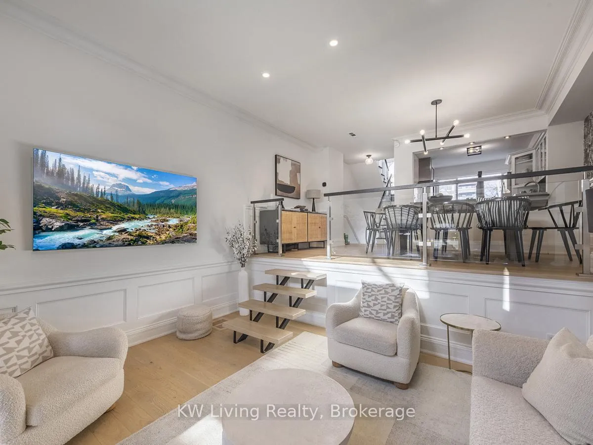 Photo 7 of Unit 7, 155 Woodbine Avenue, Toronto, The Beaches — HOMEH