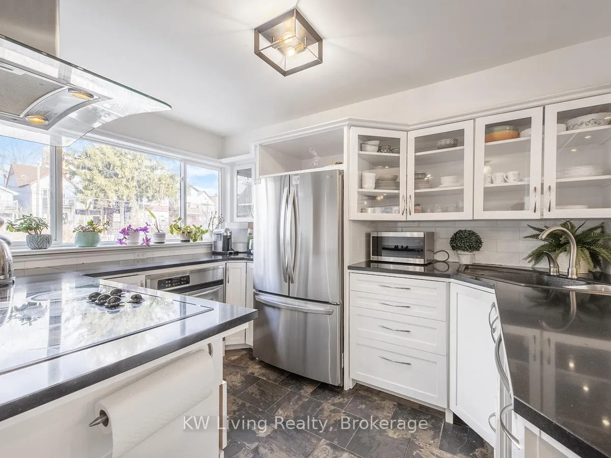 Photo 12 of Unit 7, 155 Woodbine Avenue, Toronto, The Beaches — HOMEH