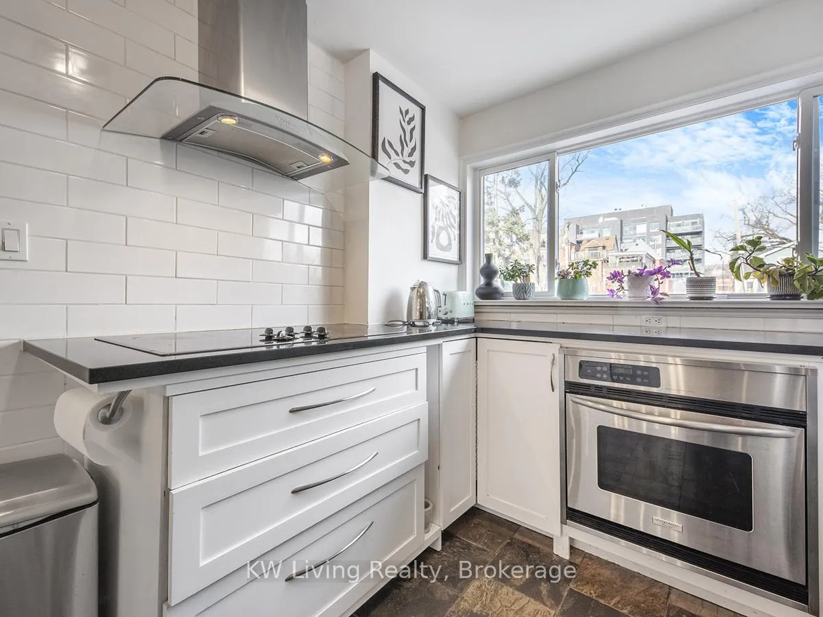 Photo 13 of Unit 7, 155 Woodbine Avenue, Toronto, The Beaches — HOMEH