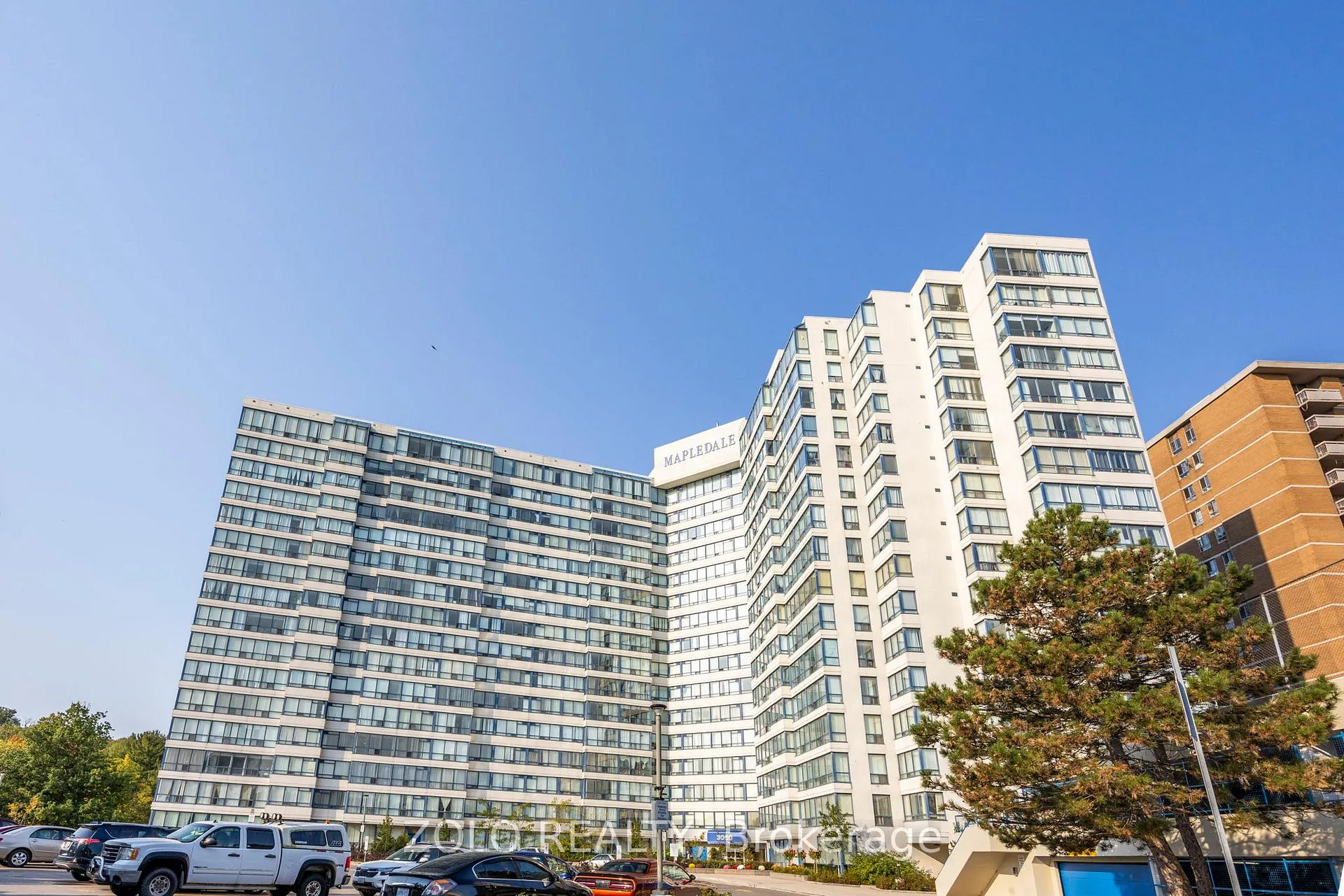 Front of Unit 1419, 3050 Ellesmere Road