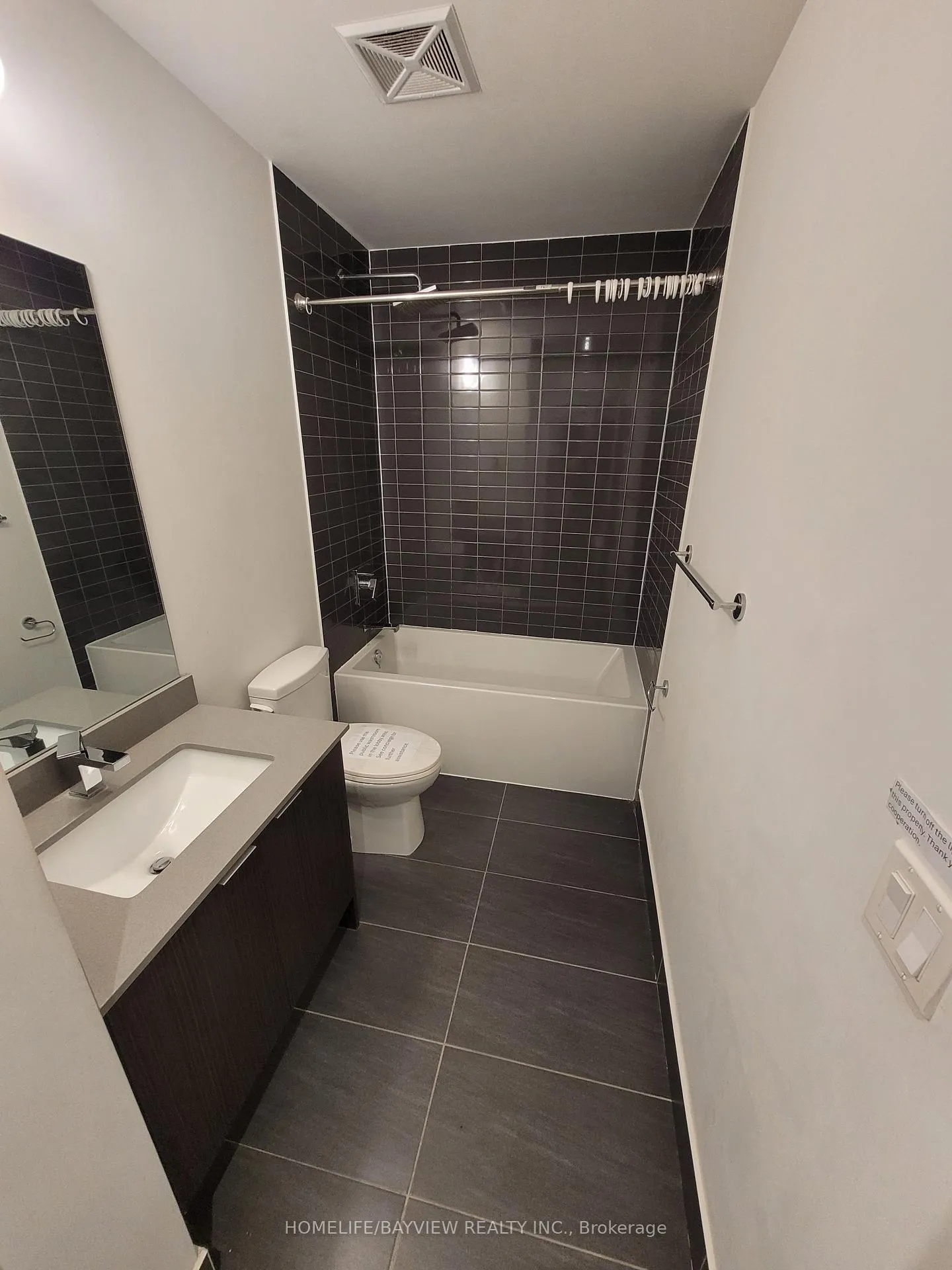 Photo 8 of Unit 412, 2916 Highway 7 Road, Vaughan, Vaughan Corporate Centre — HOMEH