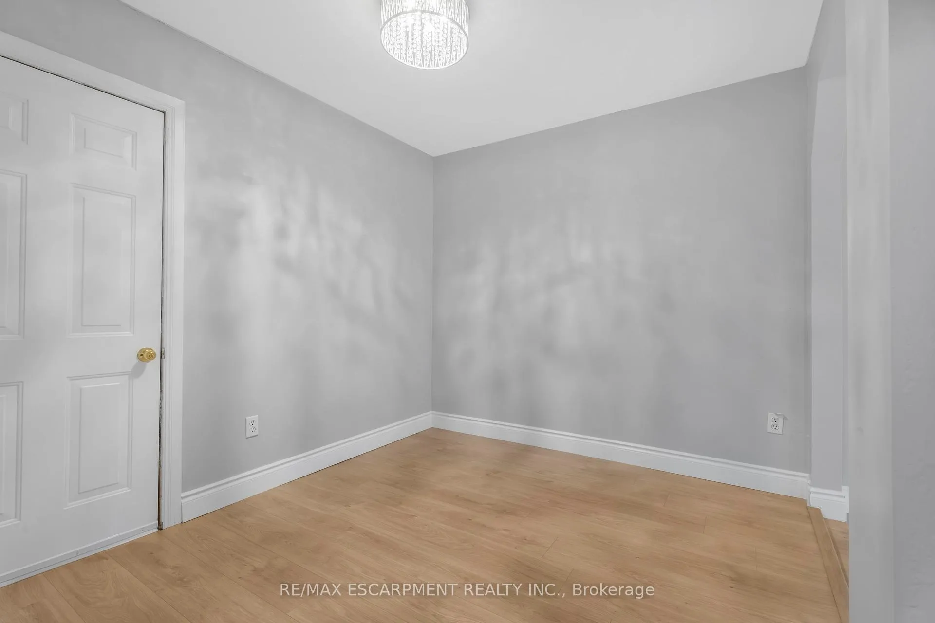 Photo 11 of Unit 33, 1350 Limeridge Road E, Hamilton, Trenholme — HOMEH