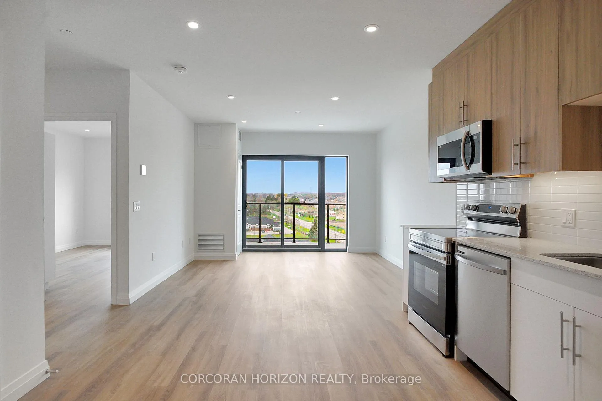Photo 7 of Unit 814, 525 New Dundee Road, Kitchener — HOMEH