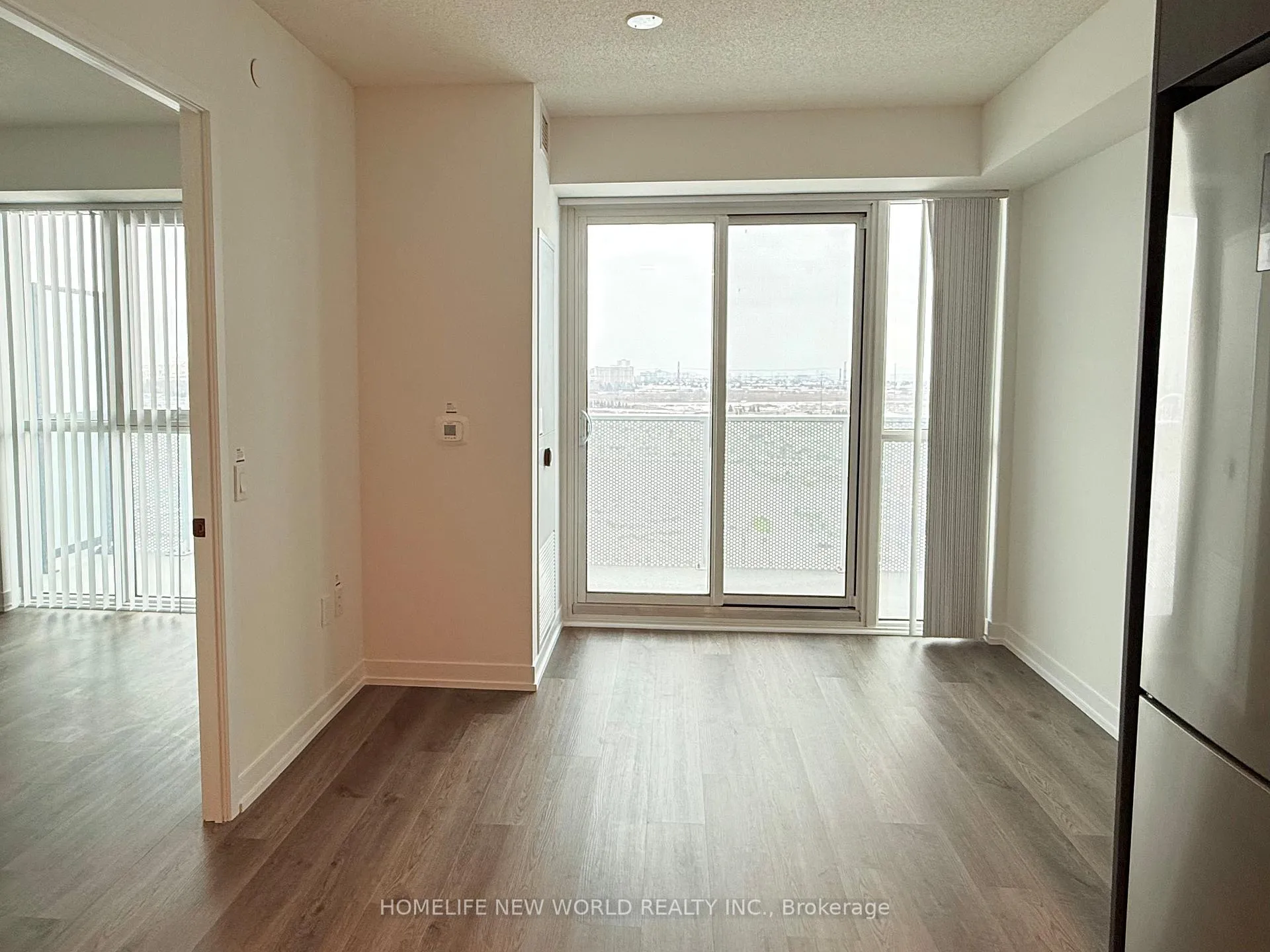 Photo 9 of Unit 1205, 195 Commerce Street, Vaughan, Vaughan Corporate Centre — HOMEH