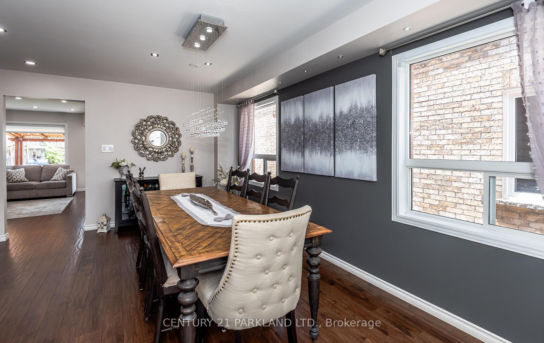 Photo 30 of 100 Humbershed Crescent, Caledon, Bolton West — HOMEH