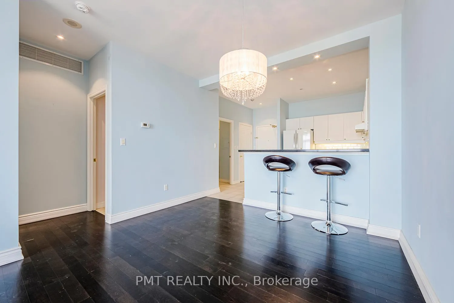 Photo 19 of Unit 606, 1 Leaside Park Drive, Toronto, Thorncliffe Park — HOMEH