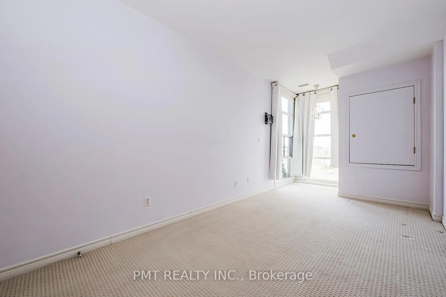 Photo 21 of Unit 606, 1 Leaside Park Drive, Toronto, Thorncliffe Park — HOMEH