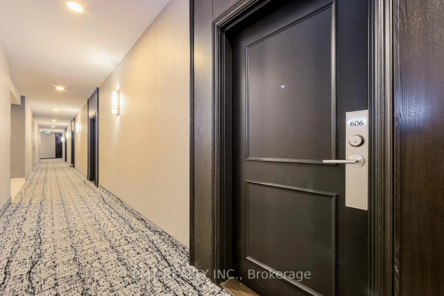 Photo 33 of Unit 606, 1 Leaside Park Drive, Toronto, Thorncliffe Park — HOMEH