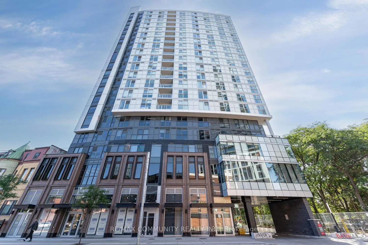 Front of Unit 501, 219 Dundas Street