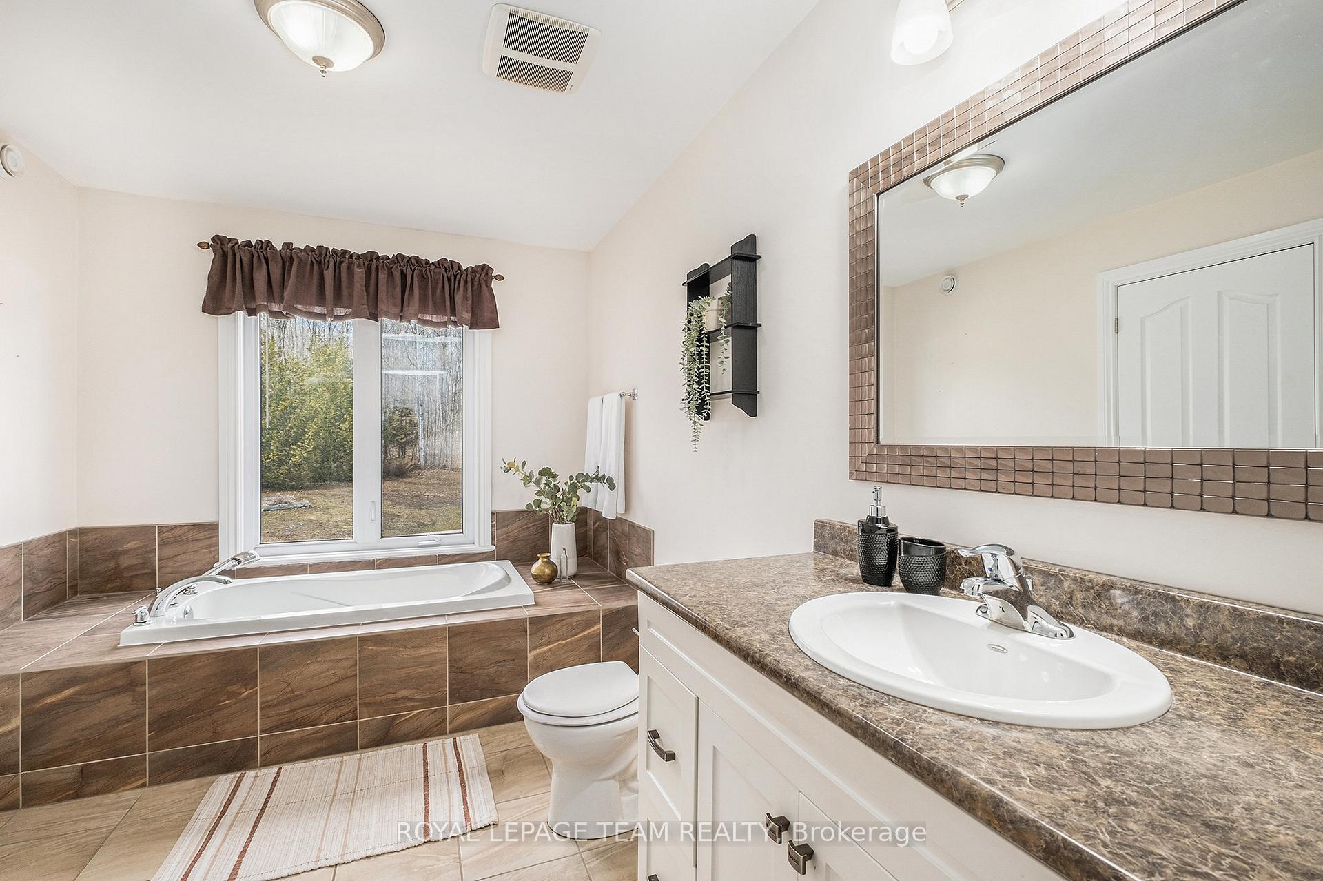 Photo 21 of 351 Groveton Road, Edwardsburgh/Cardinal, Edwardsburgh/Cardinal Twp — HOMEH