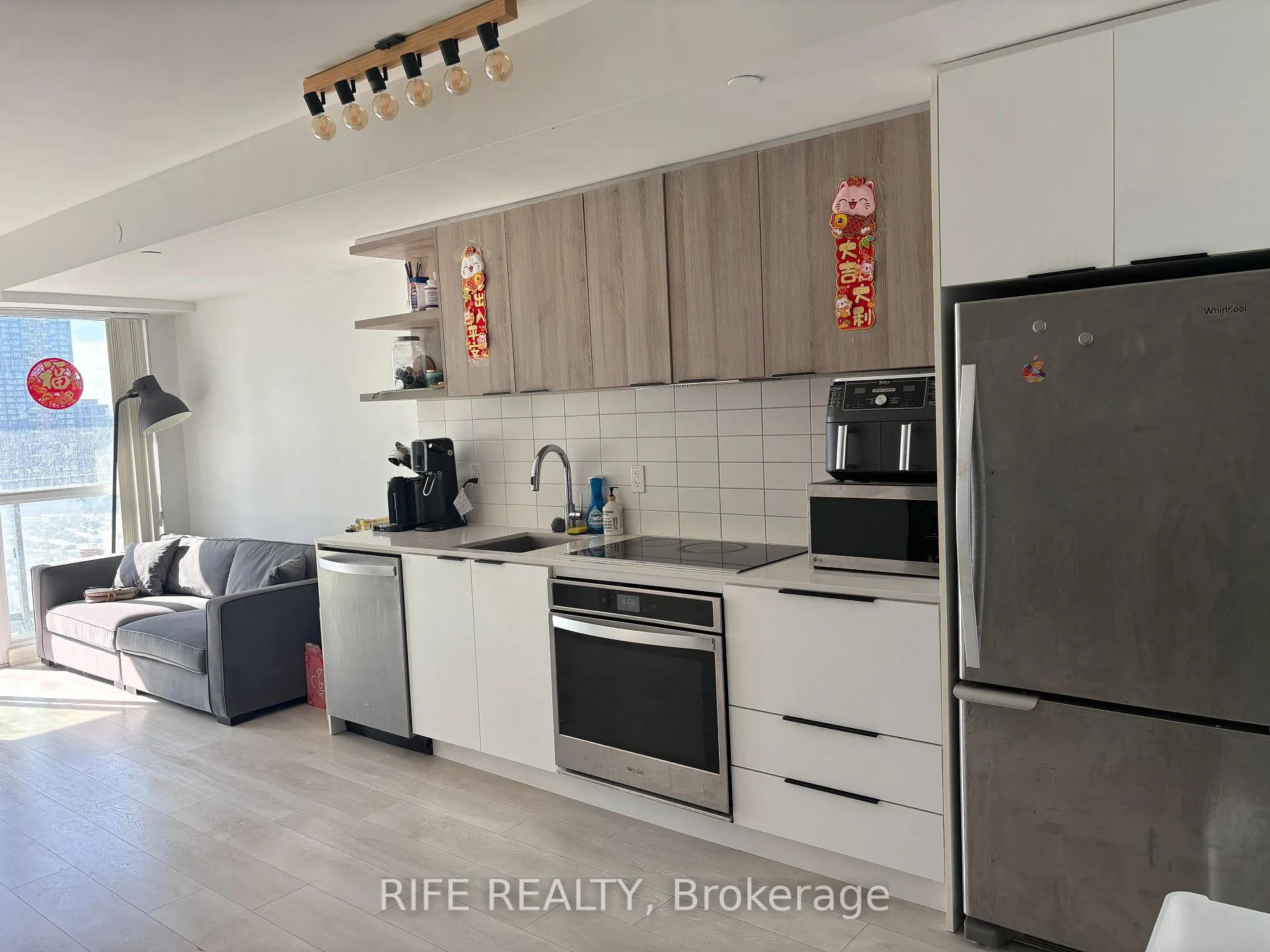 Photo 3 of Unit 1410, 6 Sonic Way, Toronto, Flemingdon Park — HOMEH