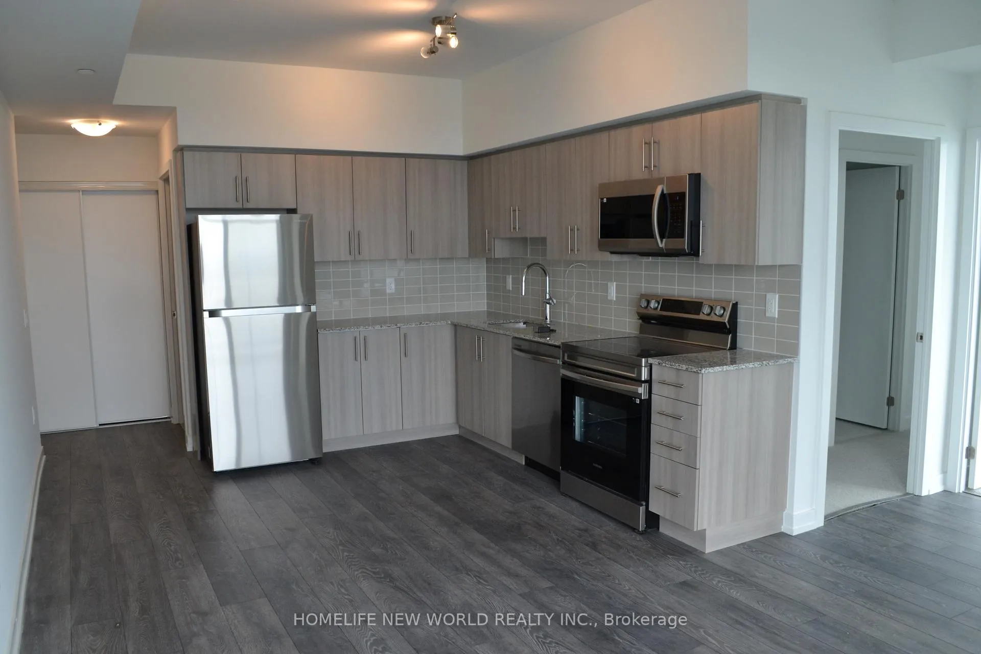Photo 6 of Unit 2410, 1455 Celebration Street, Pickering, Bay Ridges — HOMEH
