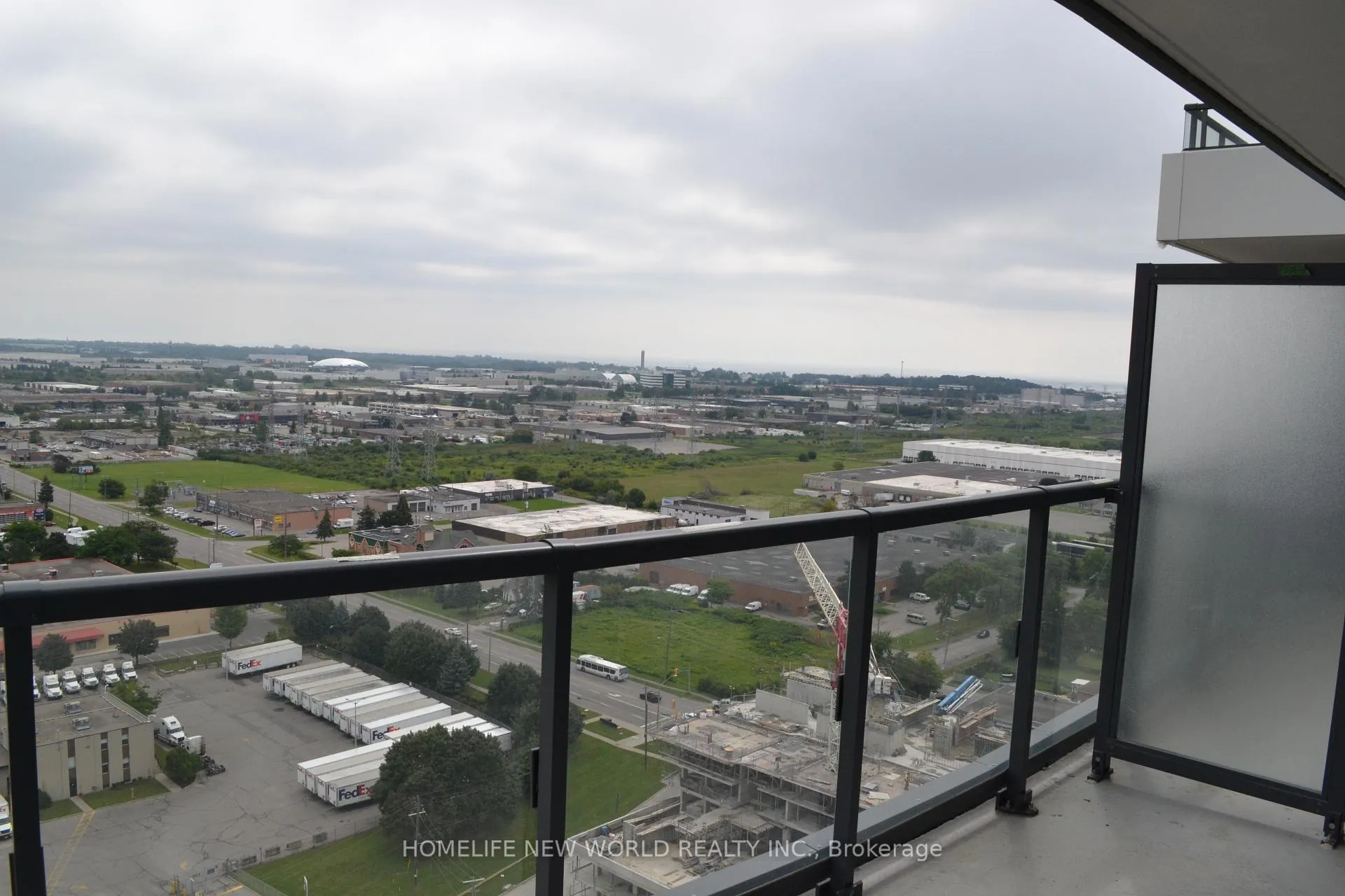 Photo 13 of Unit 2410, 1455 Celebration Street, Pickering, Bay Ridges — HOMEH