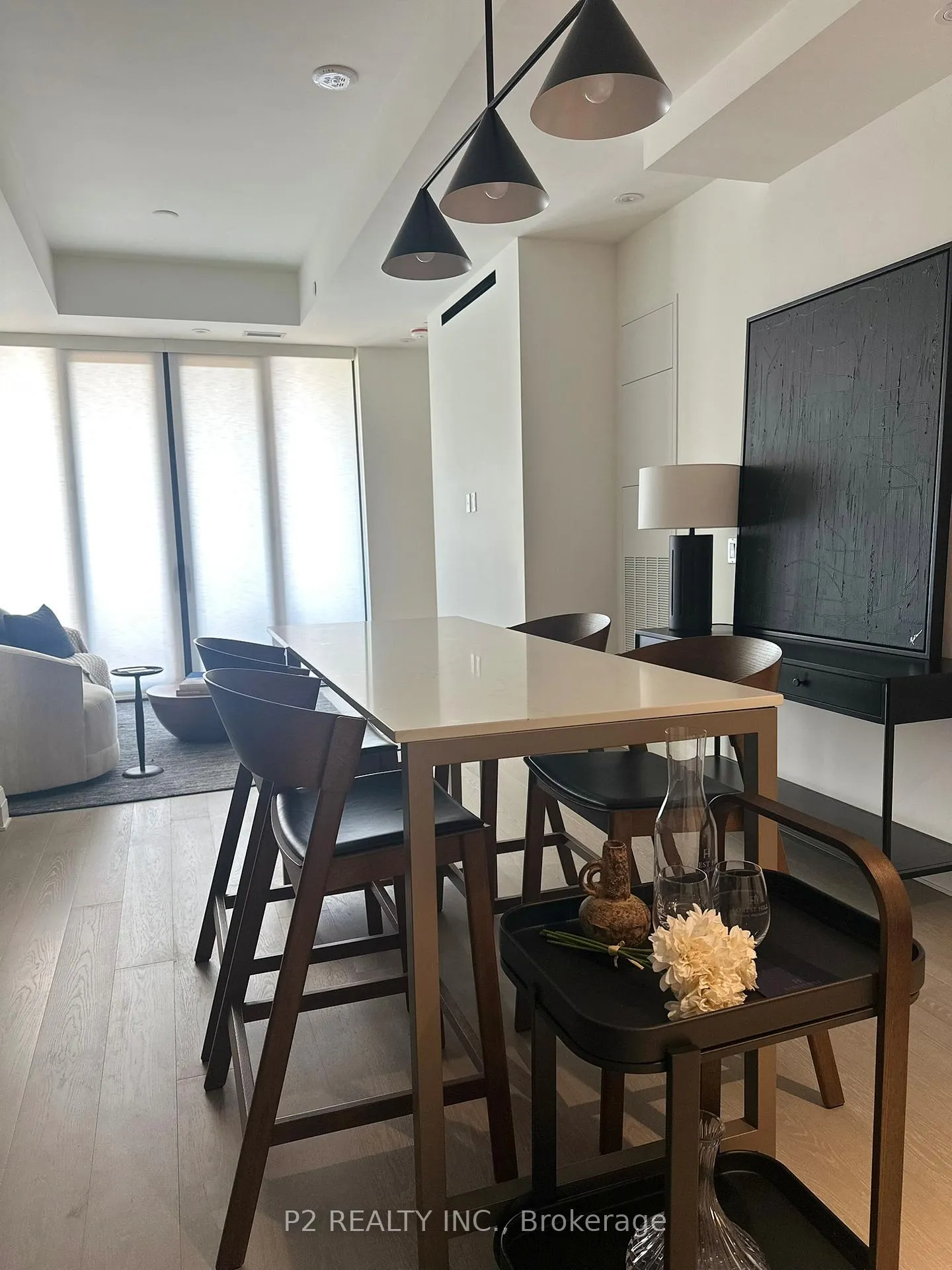 Photo 5 of Unit 506, 2 Forest Hill Road, Toronto, Casa Loma — HOMEH