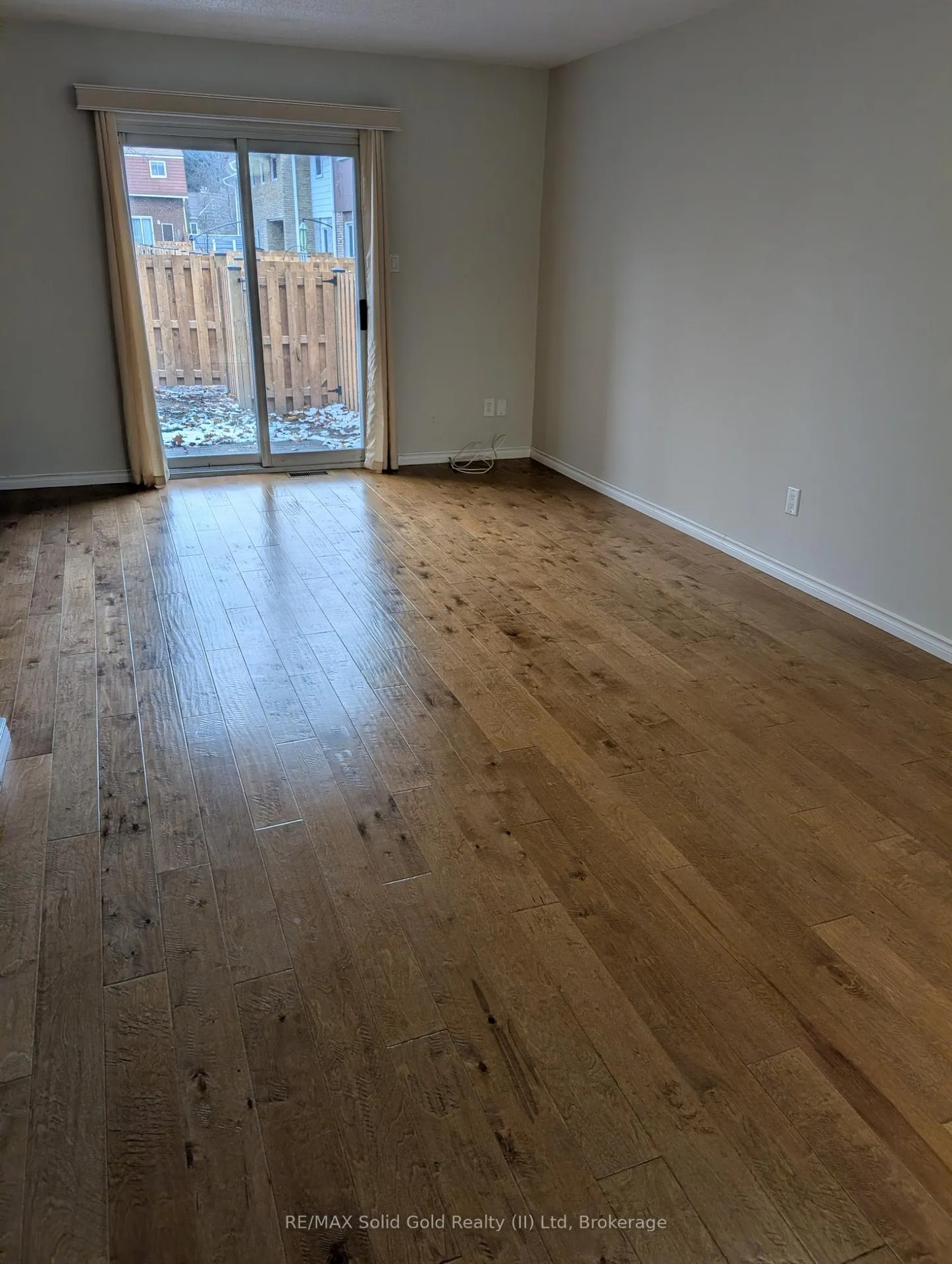 Photo 9 of Unit 24, 423 Westwood Drive, Kitchener — HOMEH