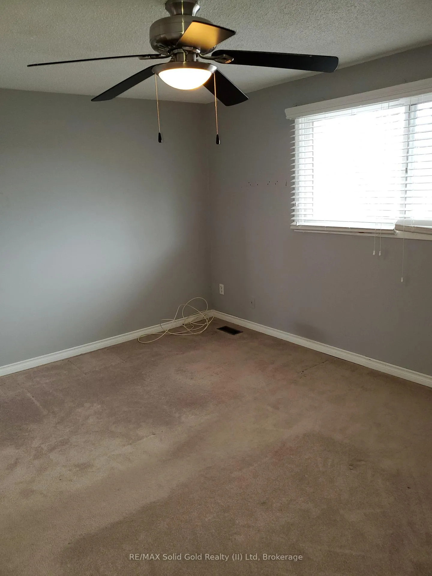 Photo 15 of Unit 24, 423 Westwood Drive, Kitchener — HOMEH