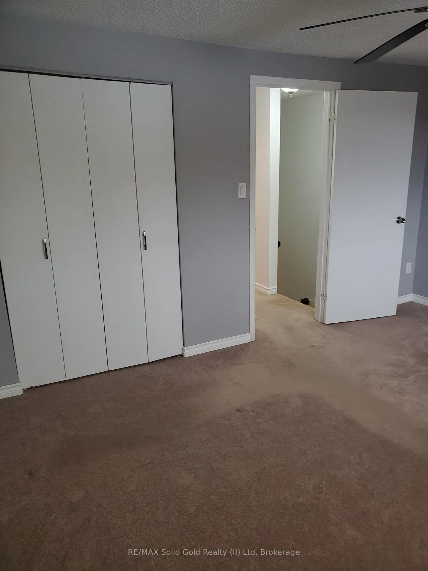 Photo 16 of Unit 24, 423 Westwood Drive, Kitchener — HOMEH