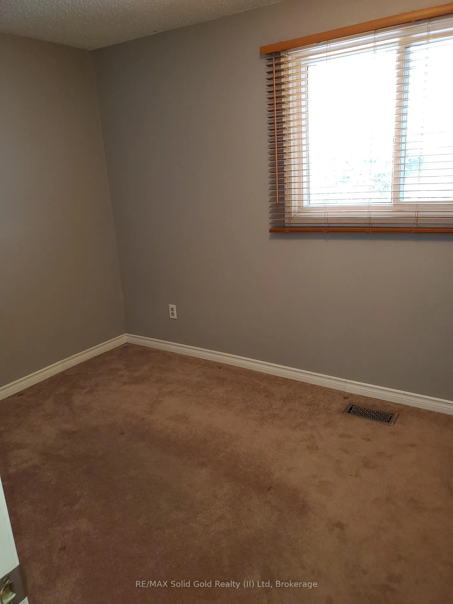 Photo 20 of Unit 24, 423 Westwood Drive, Kitchener — HOMEH