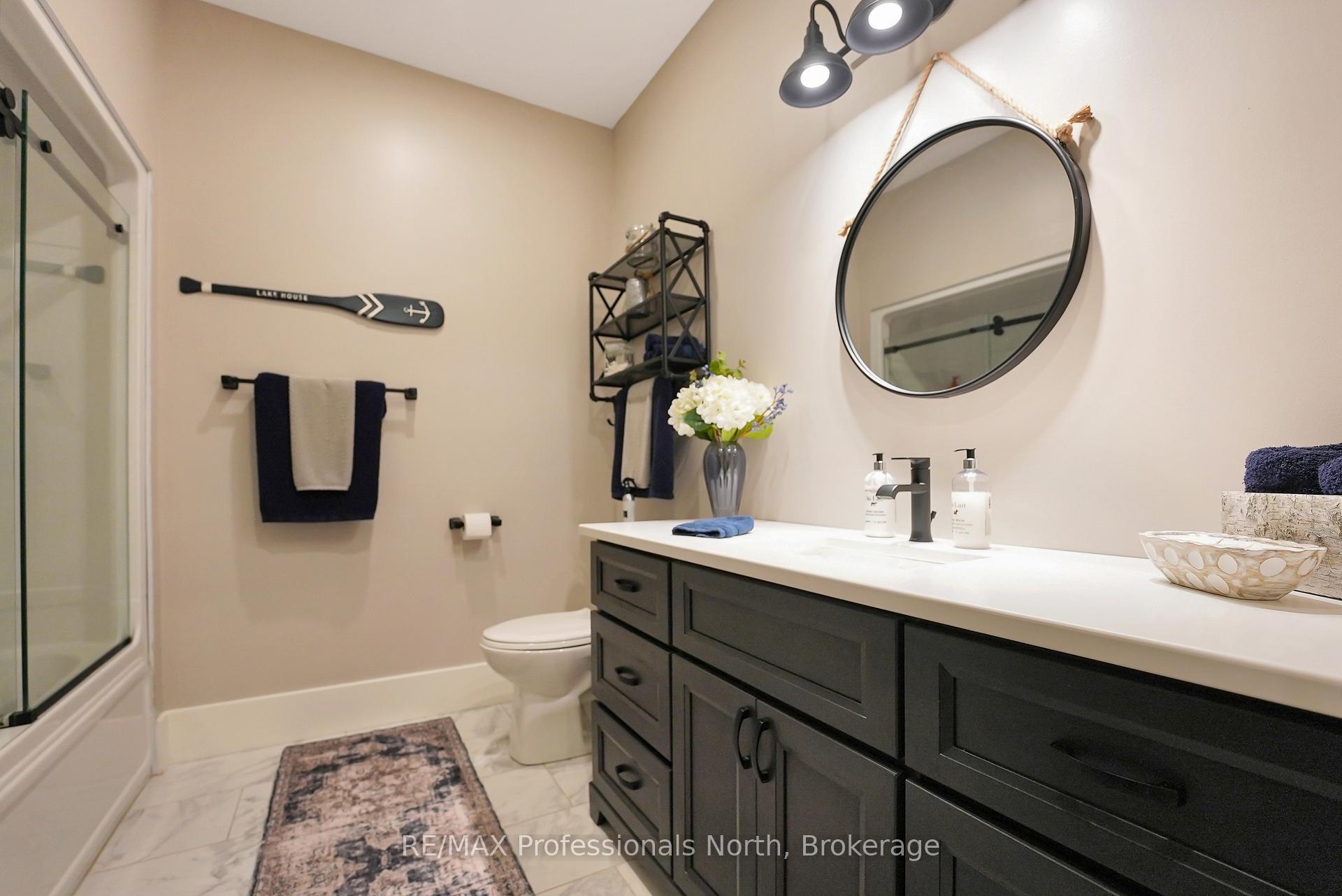 Photo 27 of 1034 Lone Wolf Crescent, Minden Hills, Lutterworth — HOMEH