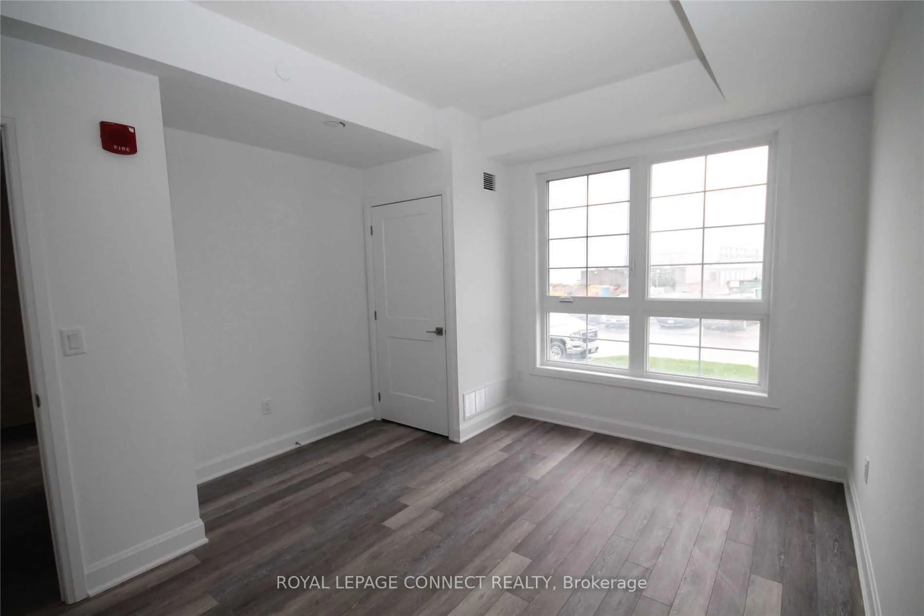 Photo 14 of Unit 116, 50 Lakebreeze Drive, Clarington, Newcastle — HOMEH