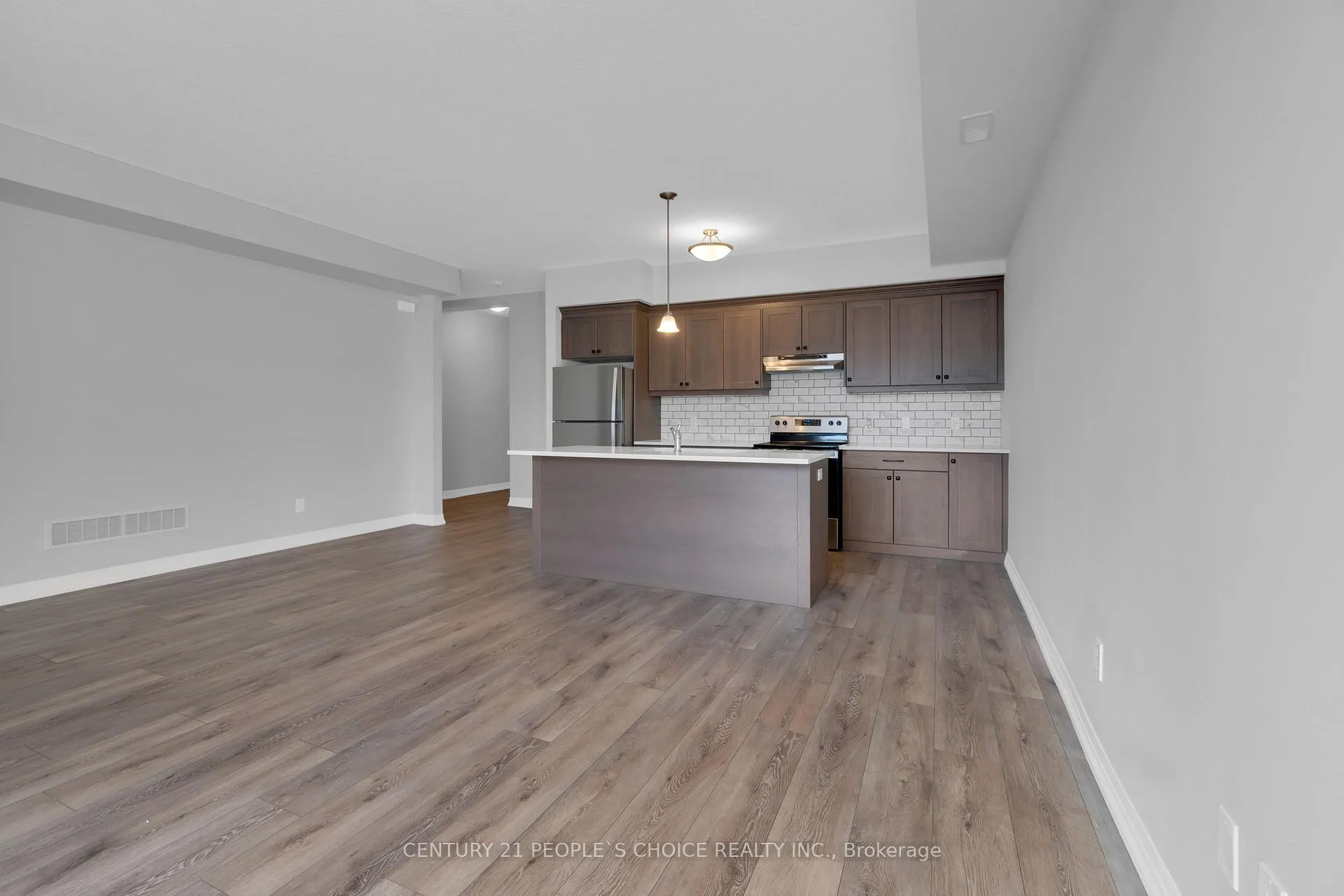 Photo 4 of Unit 76, 261 Woodbine Avenue, Kitchener, Huron Park — HOMEH