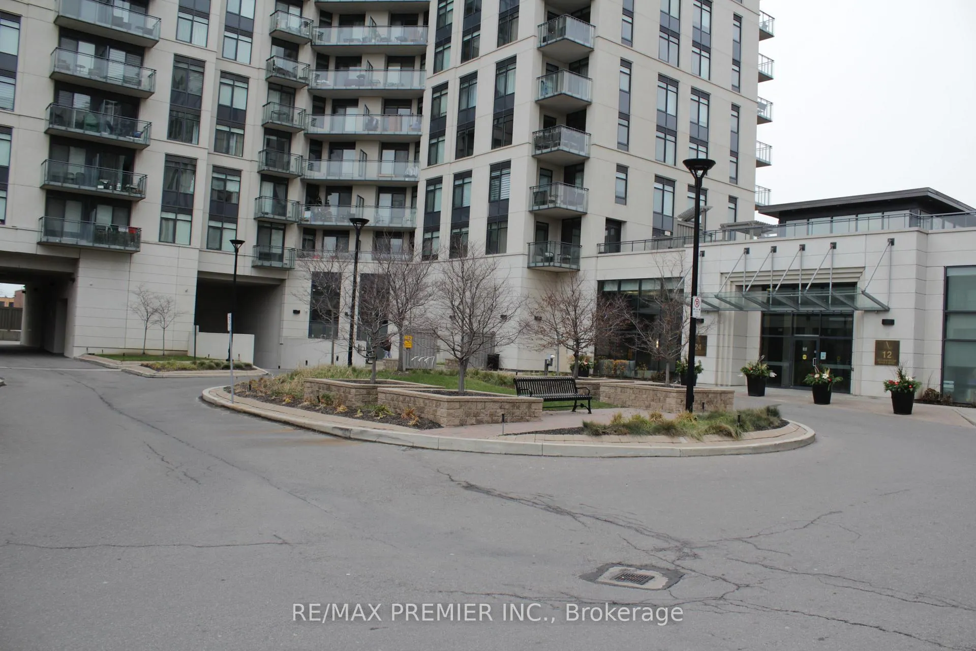 Photo 2 of Unit 614, 24 Woodstream Boulevard, Vaughan, Vaughan Grove — HOMEH