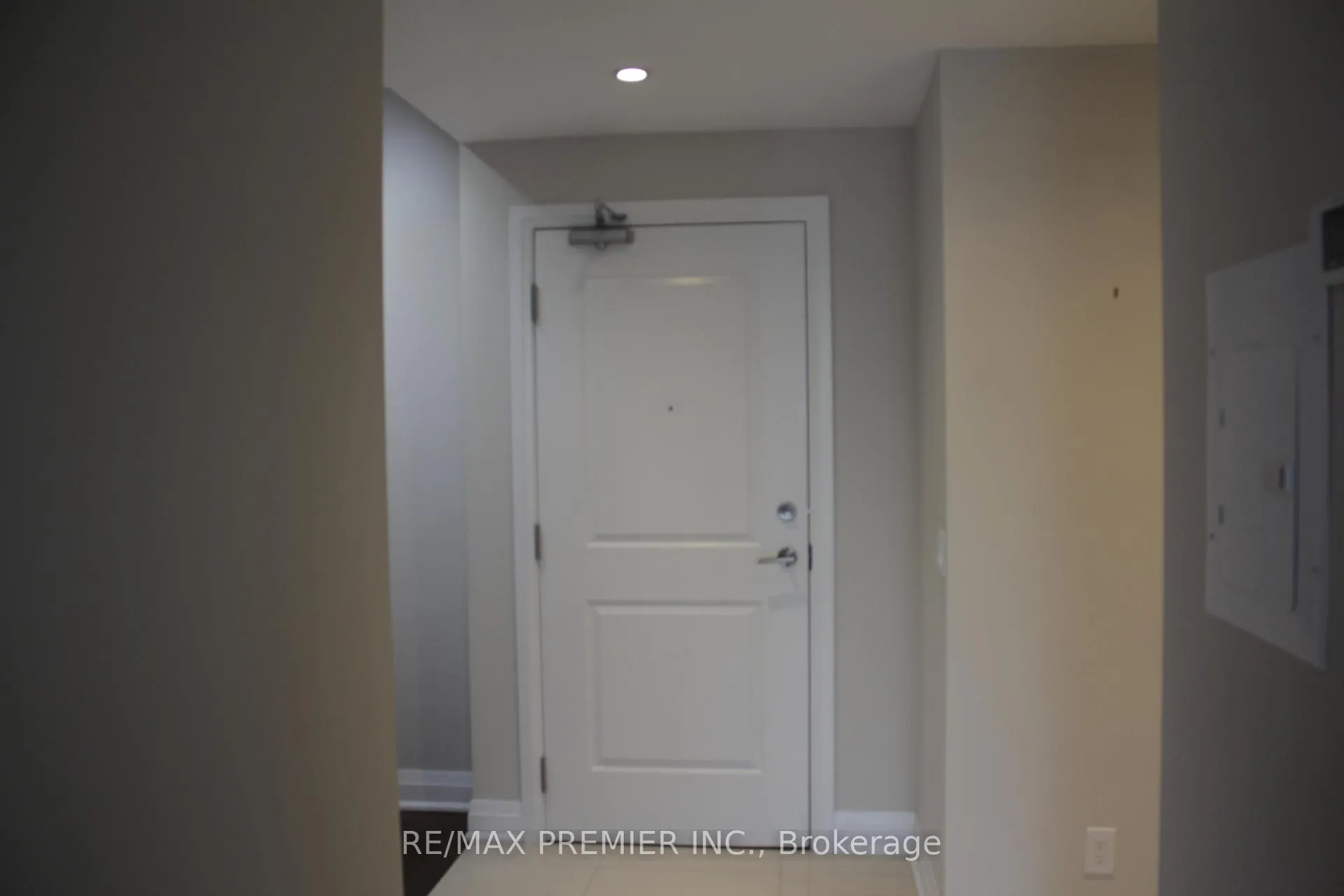 Photo 3 of Unit 614, 24 Woodstream Boulevard, Vaughan, Vaughan Grove — HOMEH