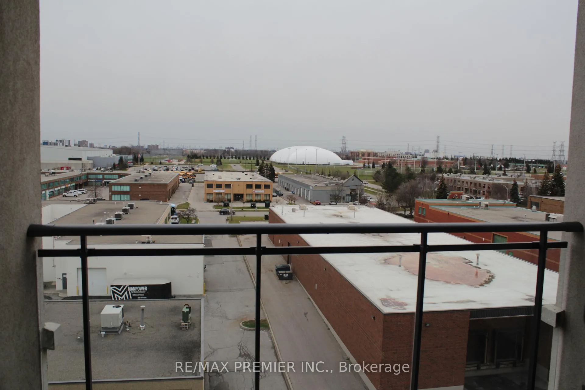 Photo 11 of Unit 614, 24 Woodstream Boulevard, Vaughan, Vaughan Grove — HOMEH