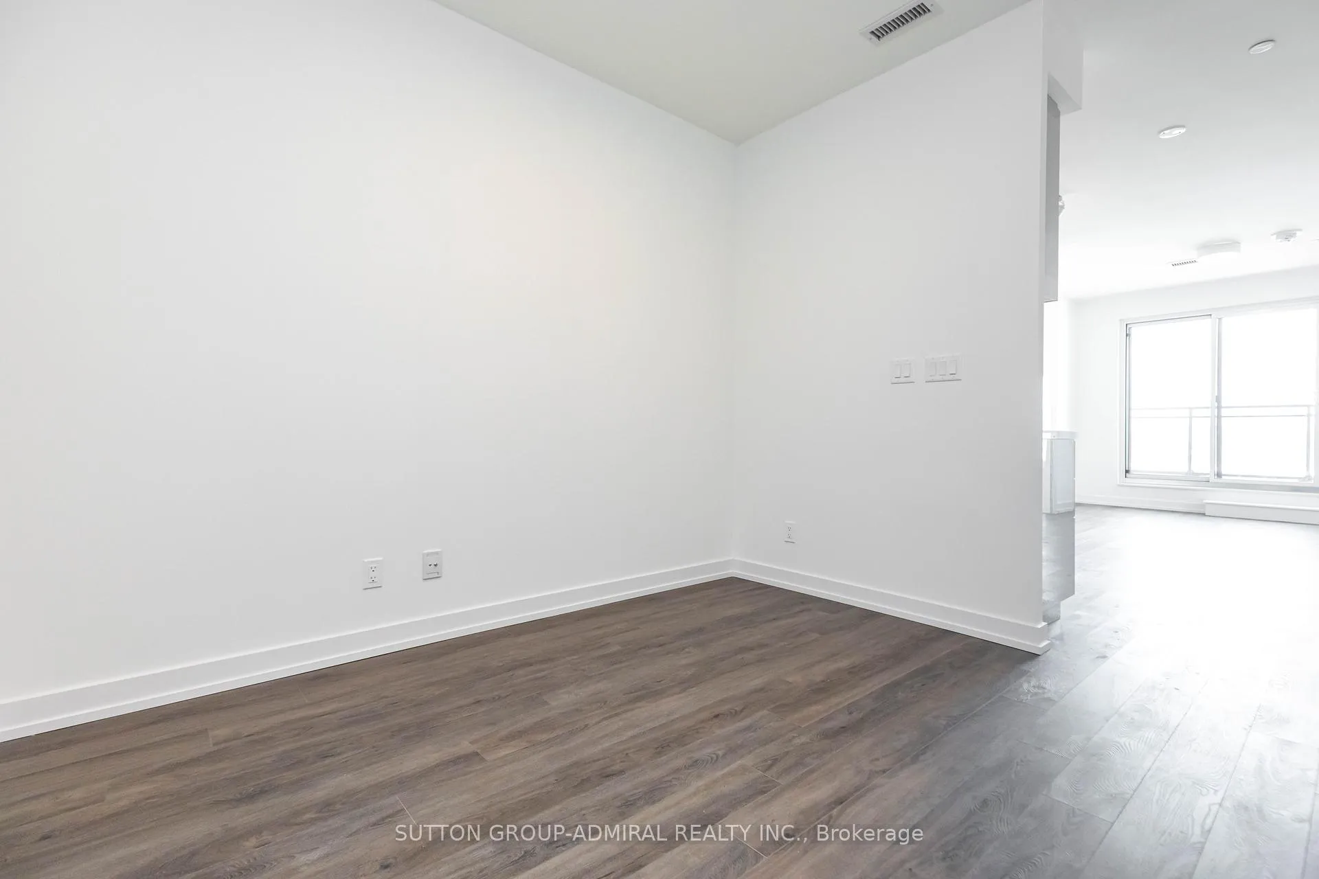 Photo 11 of Unit 501, 1 Grandview Avenue, Markham, Thornhill — HOMEH