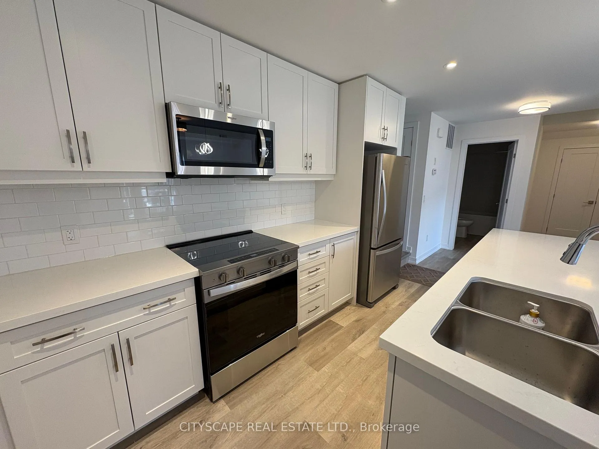 Photo 7 of Unit 26, 70 Kenesky Drive, Hamilton, Waterdown — HOMEH