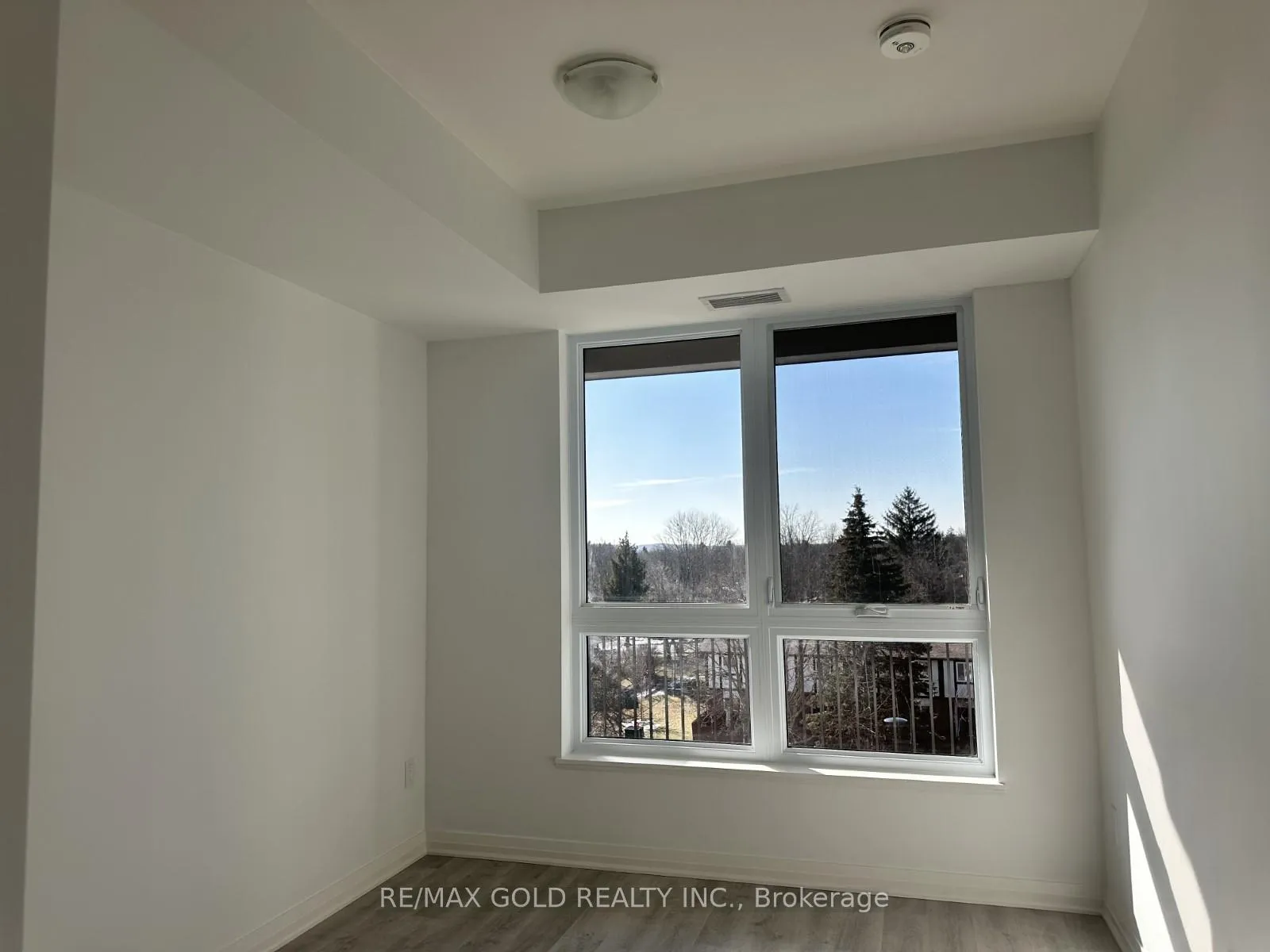 Photo 17 of Unit 417, 101 Golden Eagle Road, Waterloo — HOMEH