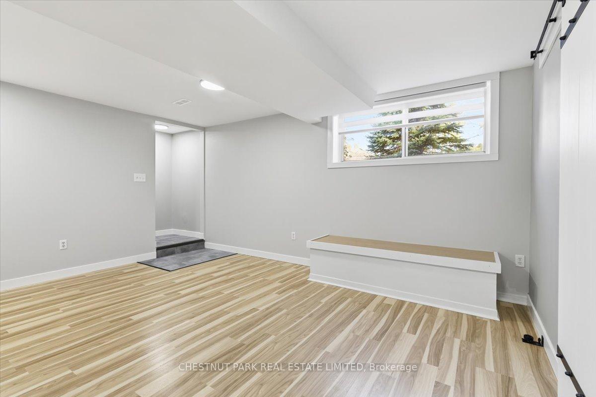 Photo 21 of 49 Sandra Drive, Georgina, Sutton & Jackson's Point — HOMEH