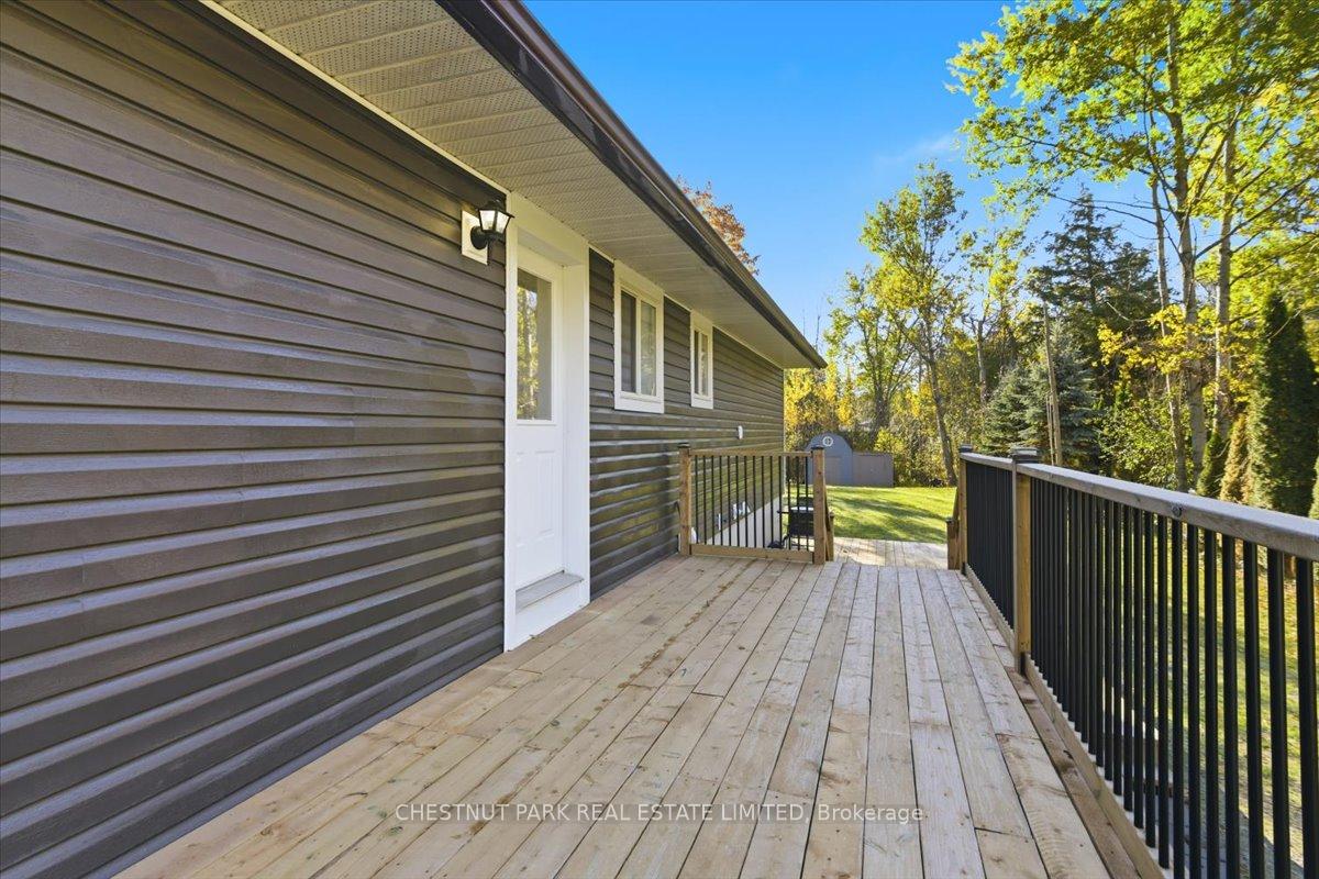 Photo 32 of 49 Sandra Drive, Georgina, Sutton & Jackson's Point — HOMEH