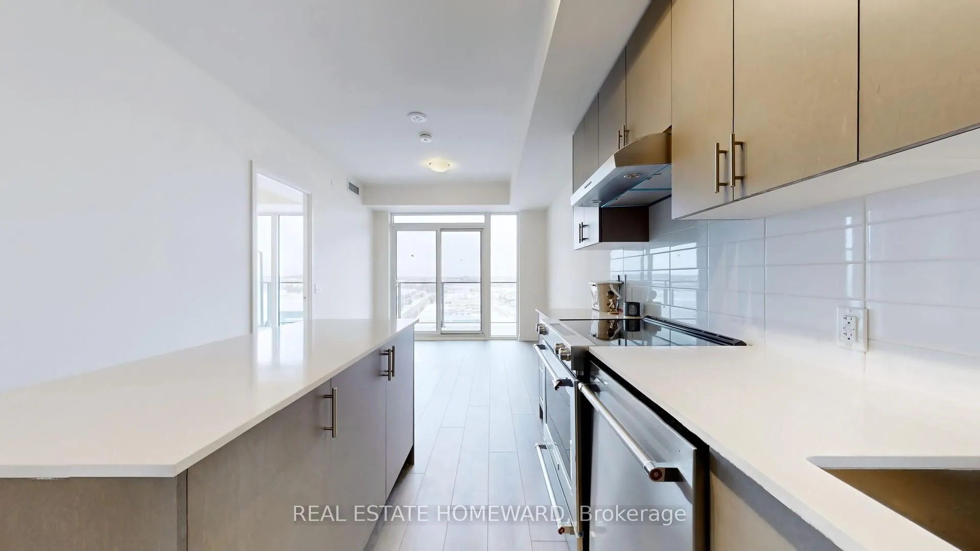 Photo 21 of Unit 908, 8960 Jane Street, Vaughan, Vellore Village — HOMEH