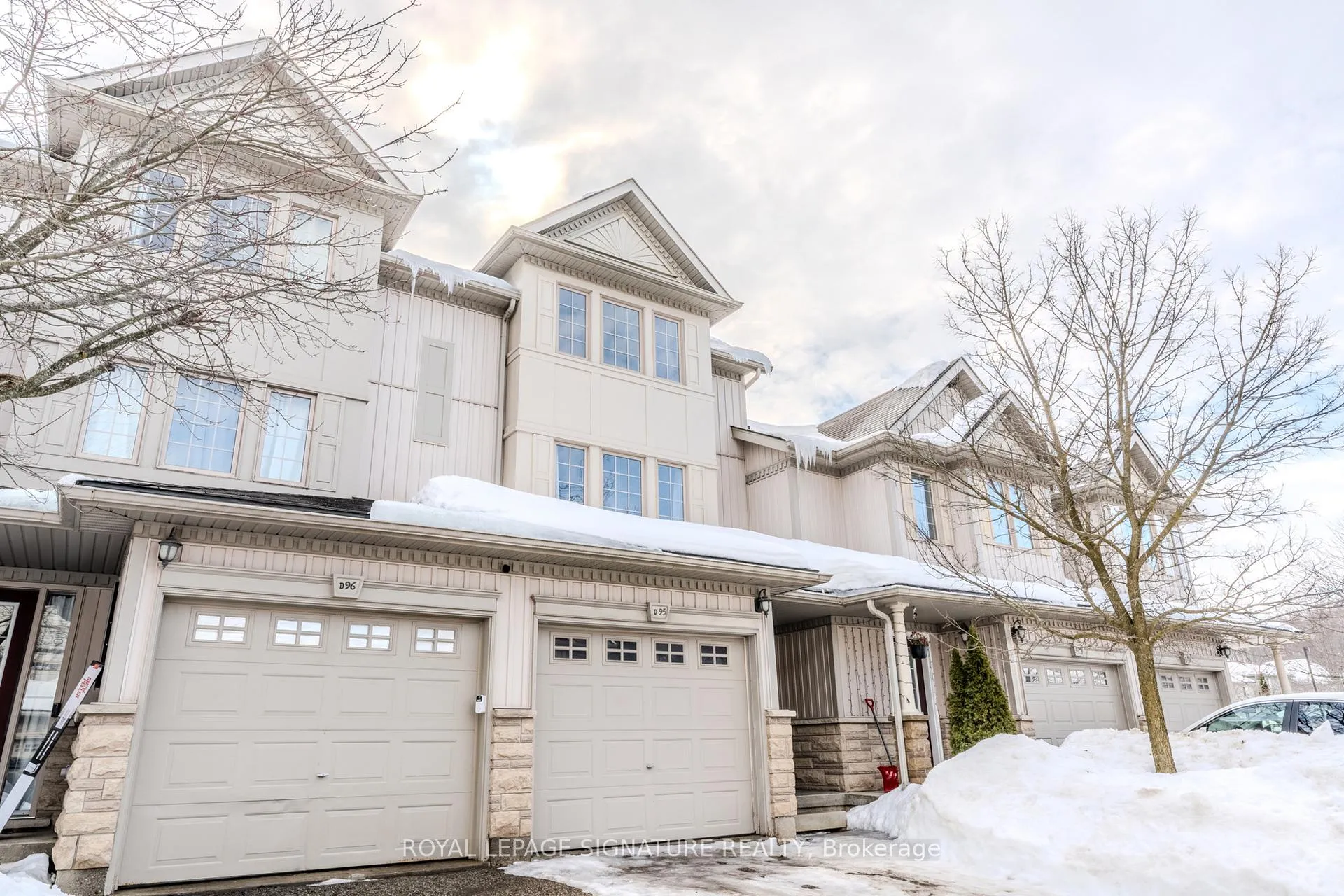 Photo 2 of Unit D95, 175 David Bergey Drive, Kitchener — HOMEH