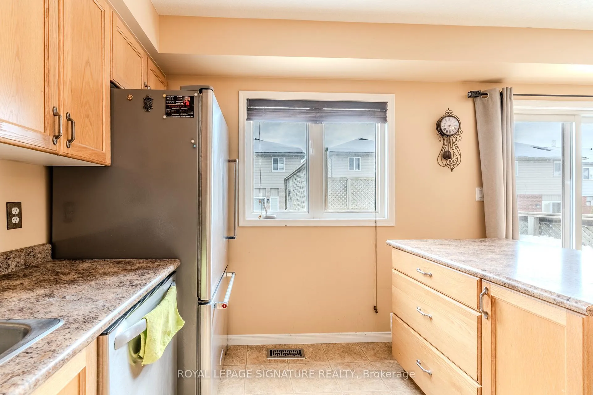 Photo 17 of Unit D95, 175 David Bergey Drive, Kitchener — HOMEH