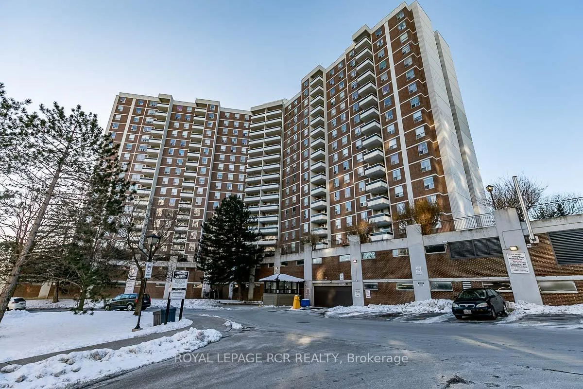 Photo 2 of Unit 1215, 5 Shady Golfway, Toronto, Flemingdon Park — HOMEH