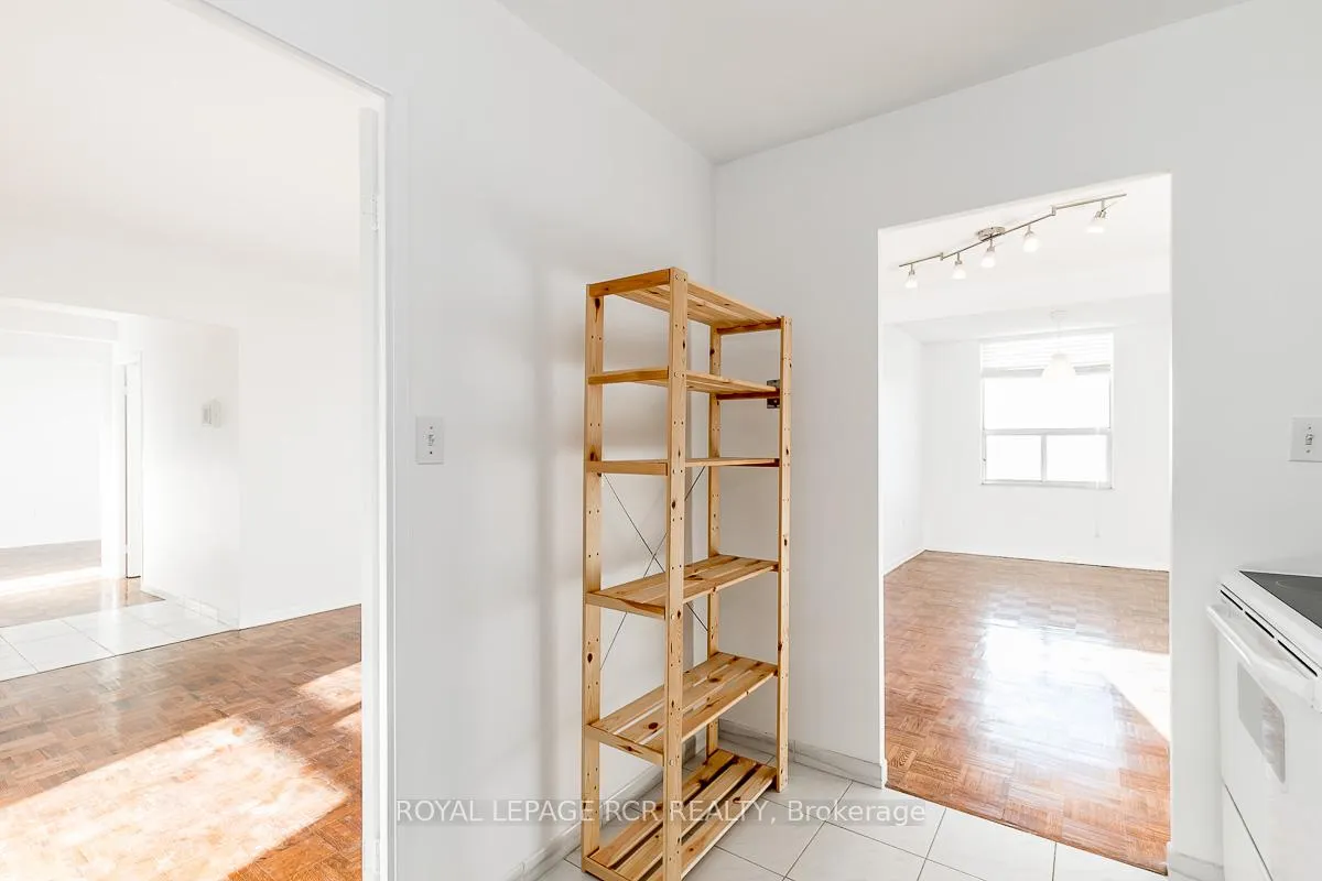 Photo 19 of Unit 1215, 5 Shady Golfway, Toronto, Flemingdon Park — HOMEH