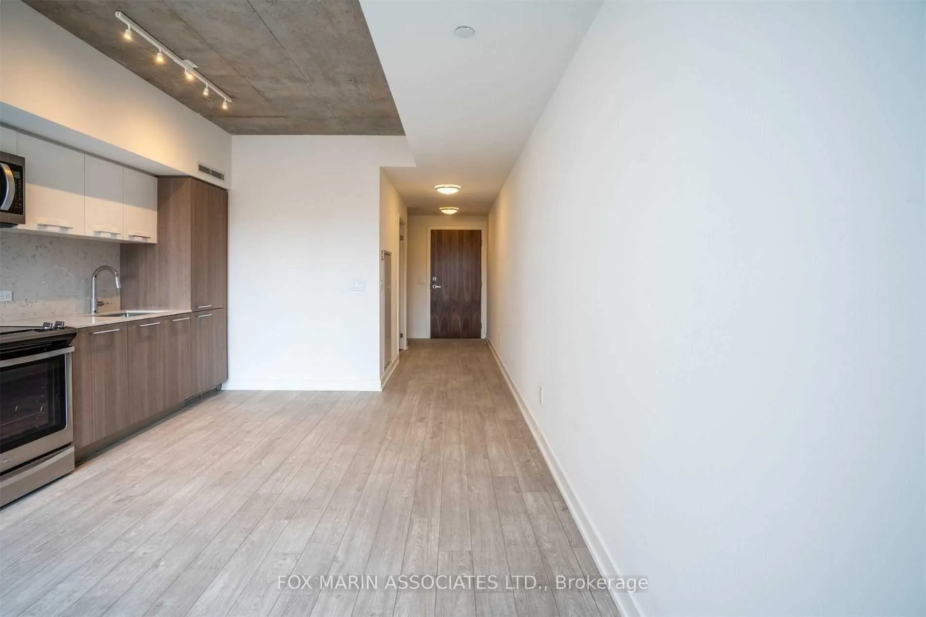 Photo 6 of Unit 928, 30 Baseball Place, Toronto, South Riverdale — HOMEH