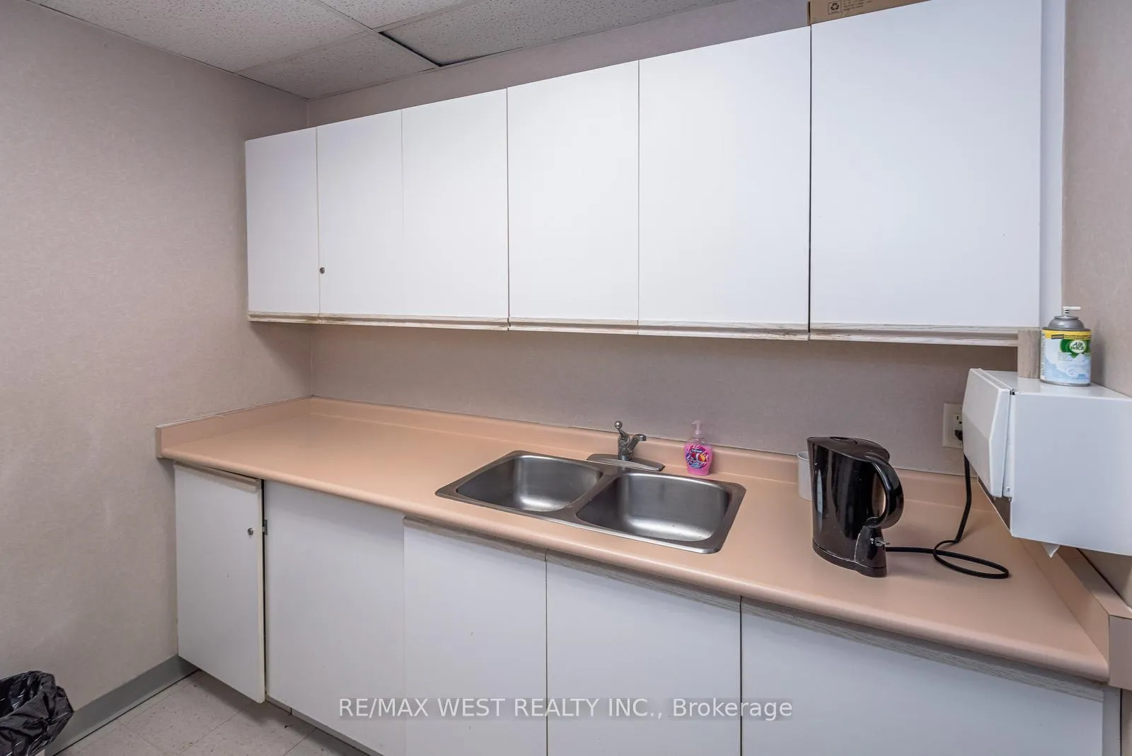 Photo 21 of Unit 311, 81 Townsgate Drive, Vaughan, Crestwood-Springfarm-Yorkhill — HOMEH