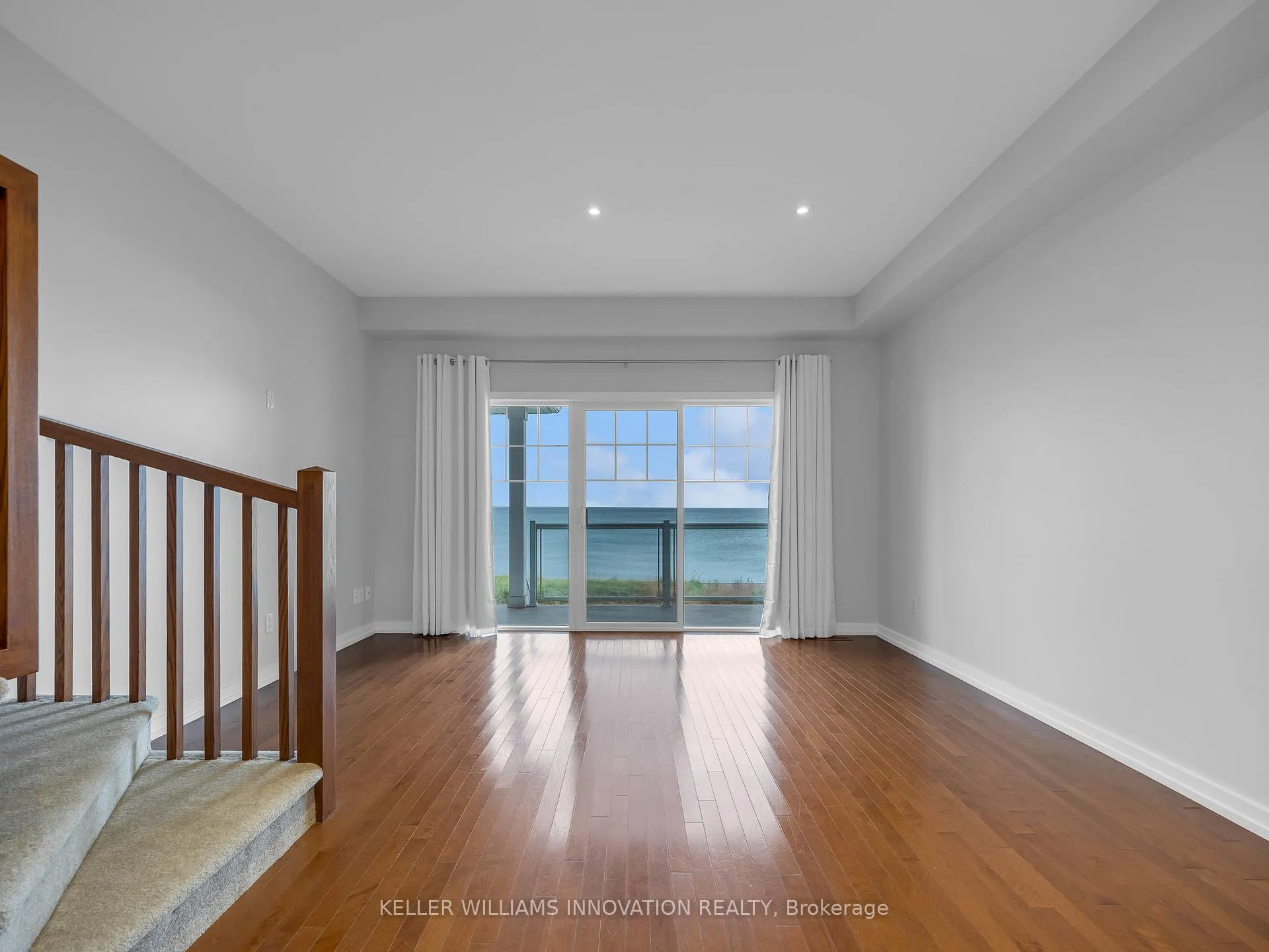 Photo 7 of Unit 10, 337 Beach Boulevard, Hamilton, Hamilton Beach — HOMEH
