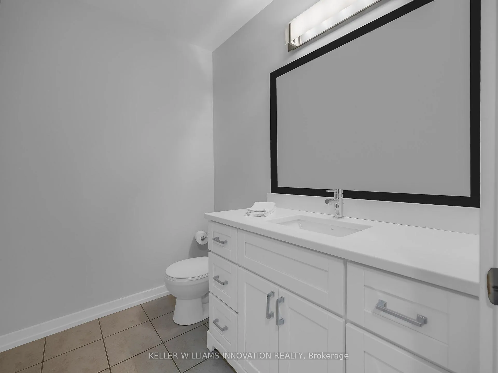 Photo 16 of Unit 10, 337 Beach Boulevard, Hamilton, Hamilton Beach — HOMEH