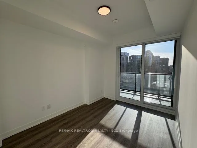 Photo 11 of Unit 1101, 771 Yonge Street, Toronto, The Annex — HOMEH