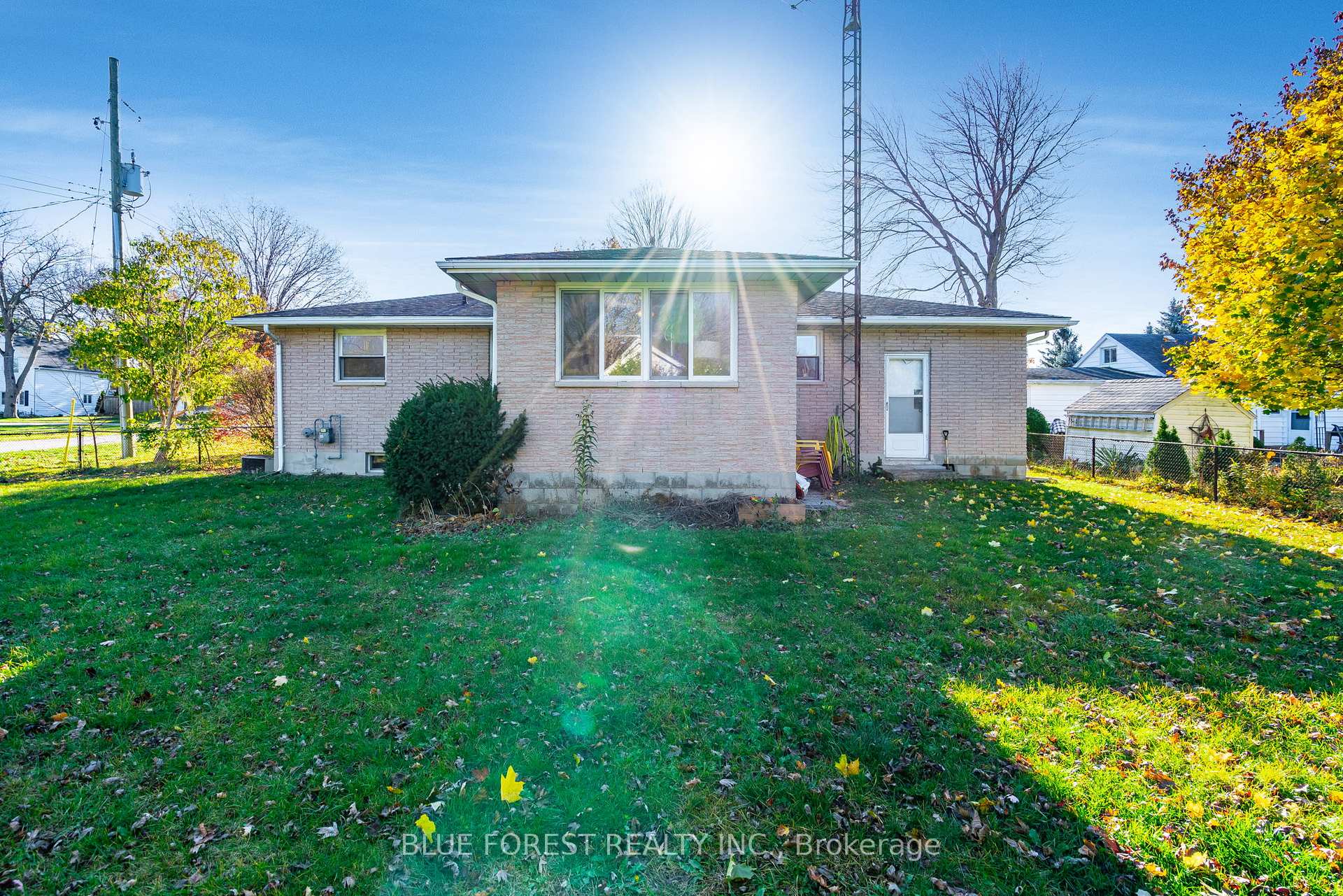 Photo 29 of 53 David Street, Chatham-Kent, Ridgetown — HOMEH