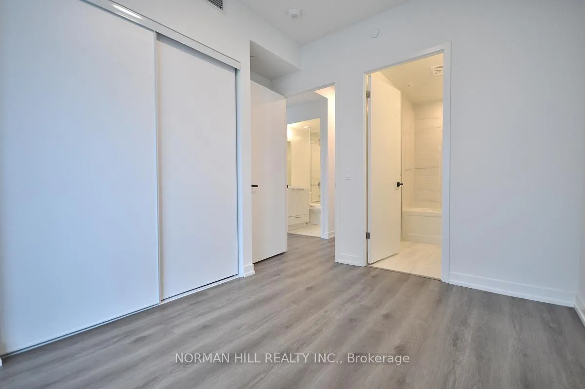 Photo 4 of Unit 2302, 225 Commerce Street, Vaughan, Vaughan Corporate Centre — HOMEH