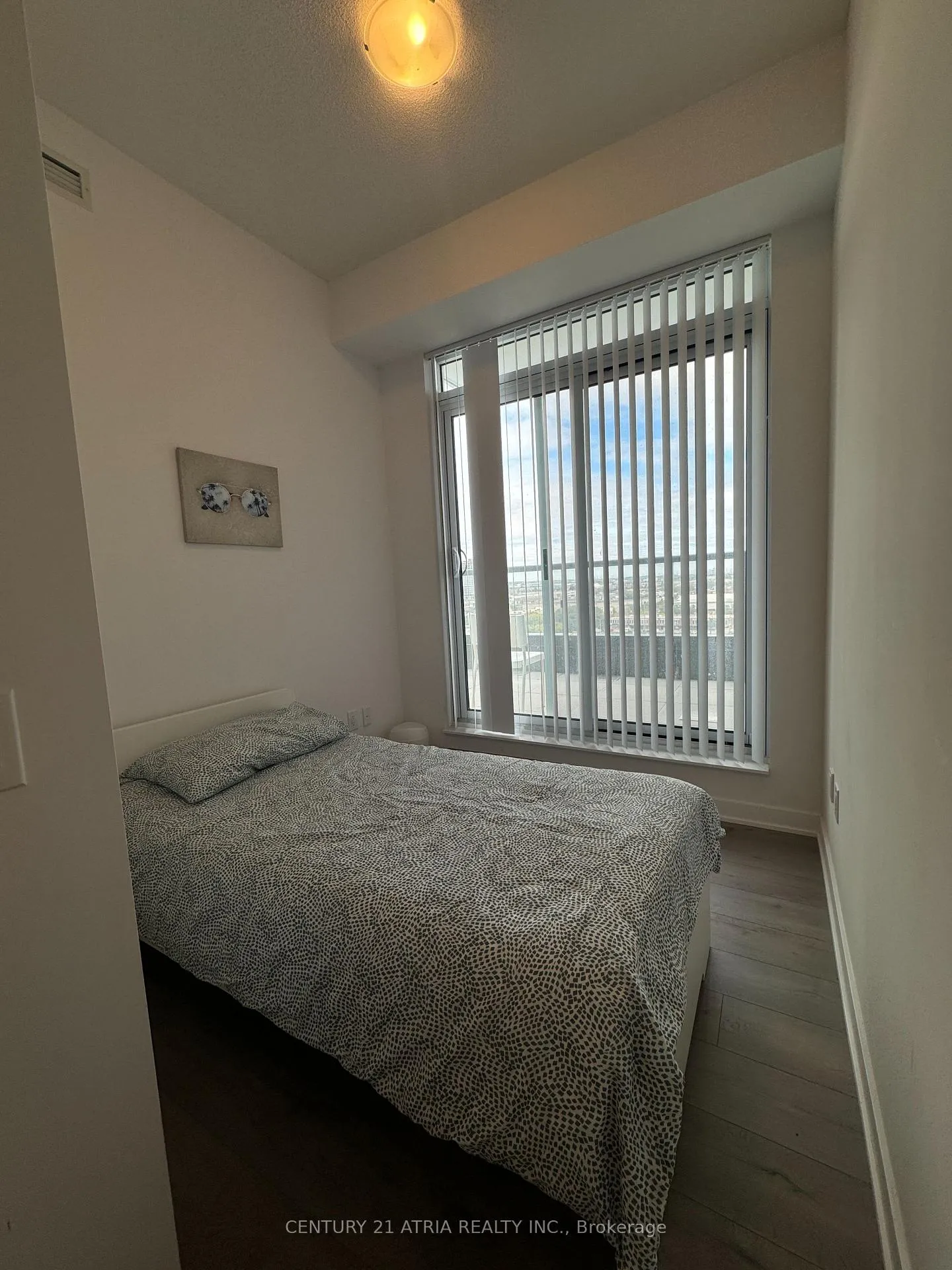 Photo 1 of Unit 1008, 60 Honeycrisp Crescent, Vaughan, Concord — HOMEH