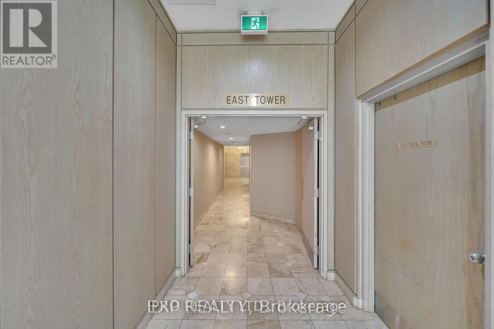 Photo 9 of Unit 802, 150 Dunlop Street E, Barrie, City Centre — HOMEH