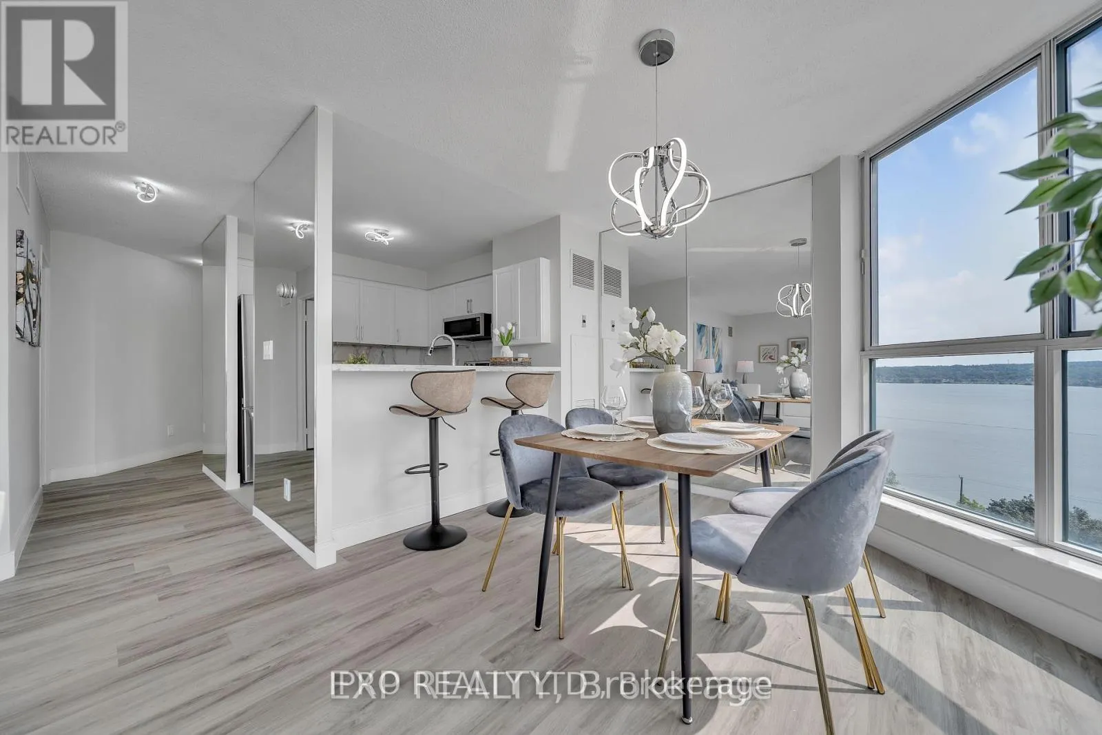 Photo 17 of Unit 802, 150 Dunlop Street E, Barrie, City Centre — HOMEH