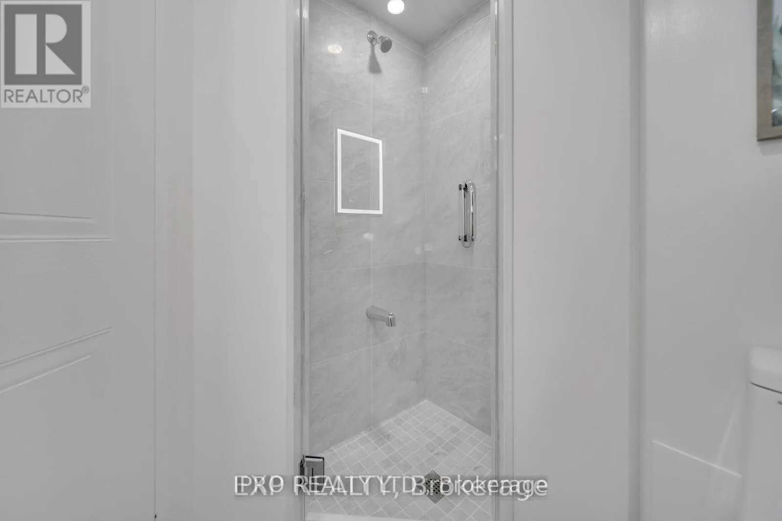 Photo 32 of Unit 802, 150 Dunlop Street E, Barrie, City Centre — HOMEH