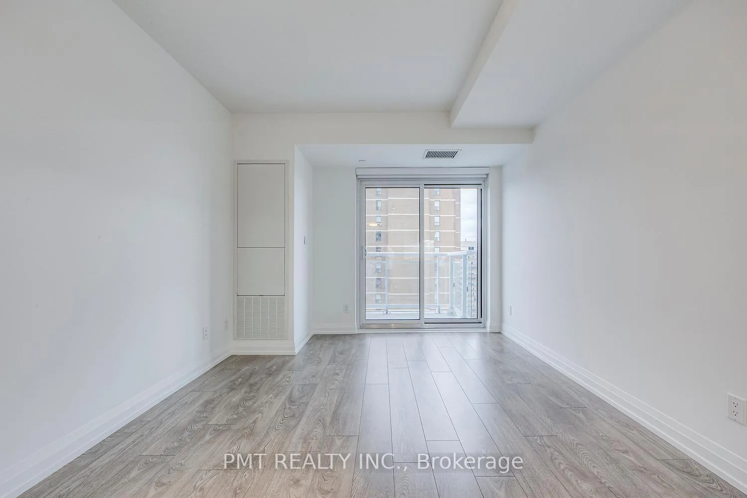 Photo 11 of Unit 2105, 286 Main Street, Toronto, East End-Danforth — HOMEH